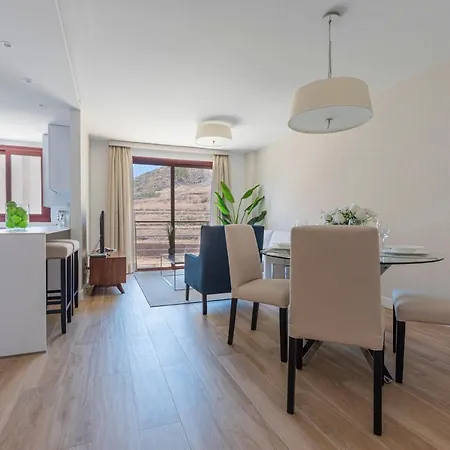 The Terraces Luxury Penthouses, 3d * Santa Cruz de Tenerife