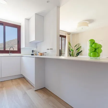 The Terraces Luxury Penthouses, 3d 아파트 *