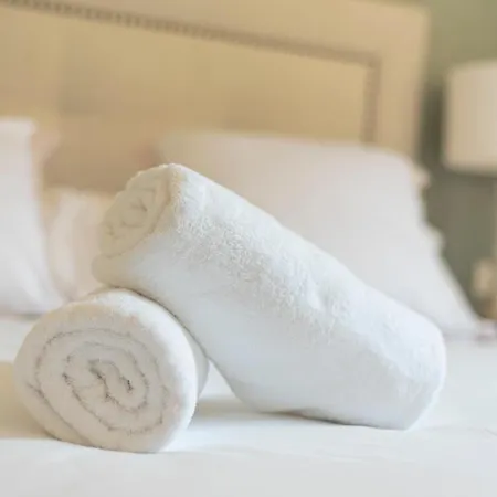 The Terraces Luxury Penthouses, 3d 아파트 *